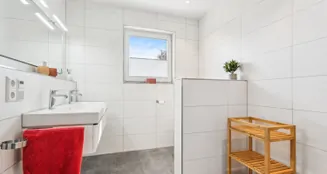 von_poll_real_estate_property_25159014_image_11