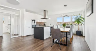 von_poll_real_estate_property_25159014_image_0