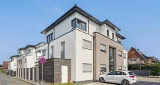 von_poll_real_estate_property_25159014_image_0