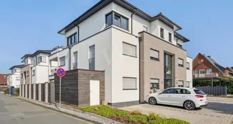 von_poll_real_estate_property_25159014_image_1