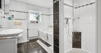 von_poll_real_estate_property_25159016_image_20