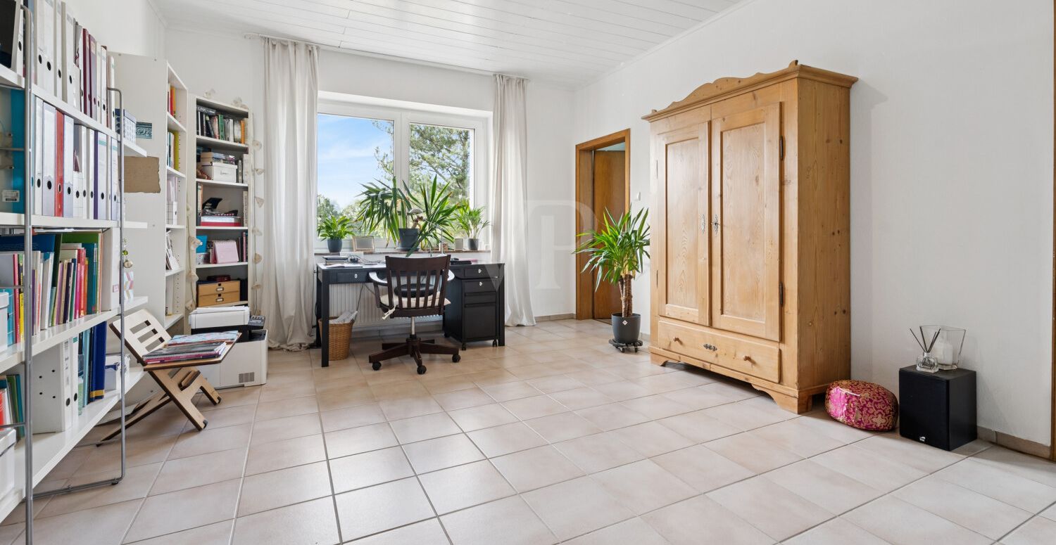 Esszimmer/ Büro WE I