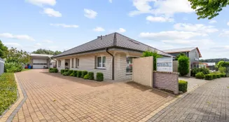 von_poll_real_estate_property_25159012_1_image_1