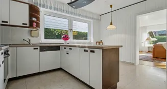 von_poll_real_estate_property_25150031_image_10