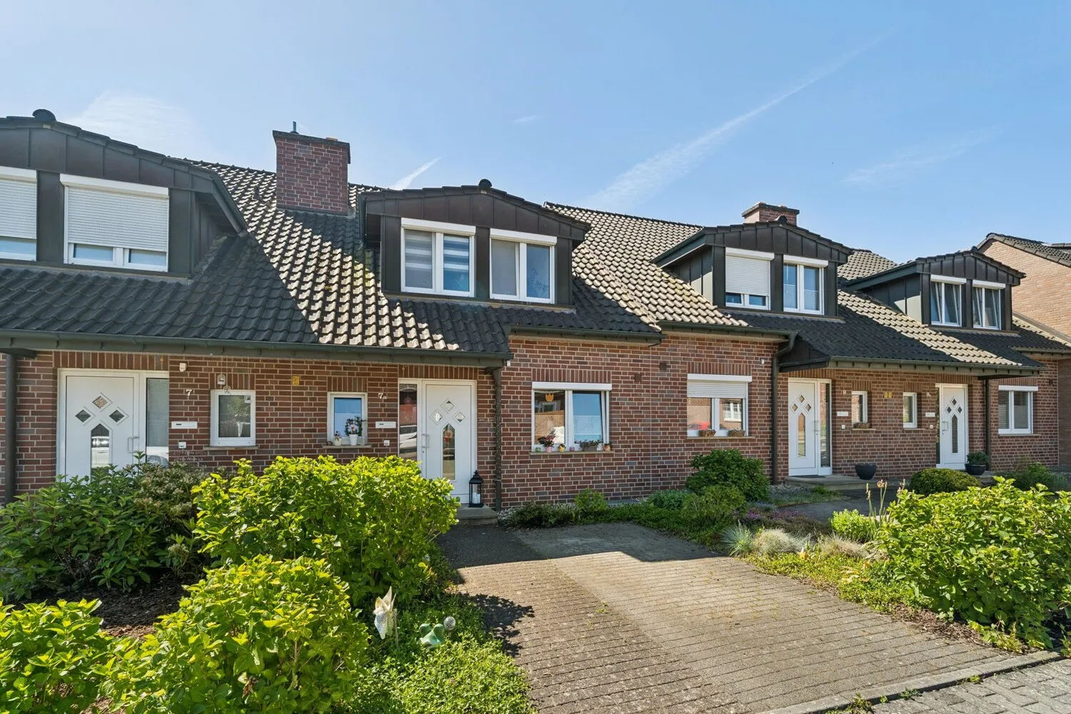 Vorderansicht Ihres künftigen Zuhauses