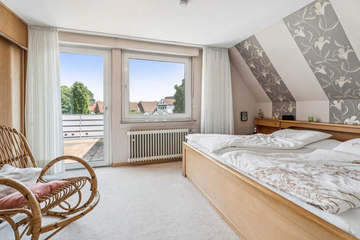 DG-Schlafzimmer l