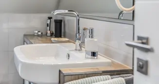 von_poll_real_estate_property_25053131_image_6