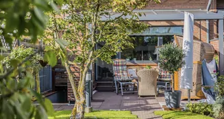 von_poll_real_estate_property_25053131_image_2