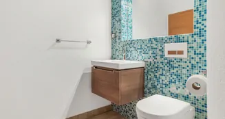 von_poll_real_estate_property_25053176_image_9