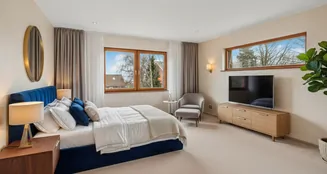 von_poll_real_estate_property_25053176_image_6