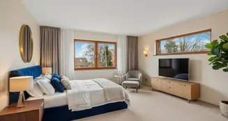 von_poll_real_estate_property_25053176_image_6