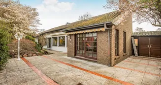 von_poll_real_estate_property_25053024_image_20