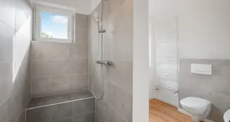 von_poll_real_estate_property_25053024_image_8