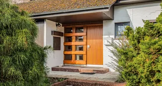 von_poll_real_estate_property_25053024_image_0