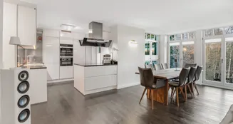 von_poll_real_estate_property_25053030_image_3