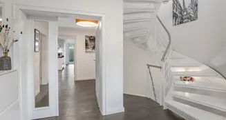 von_poll_real_estate_property_25053030_image_11