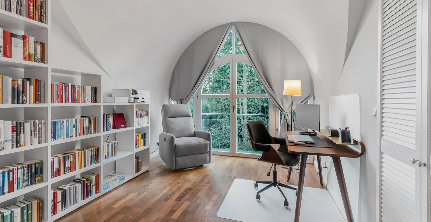 Arbeitszimmer