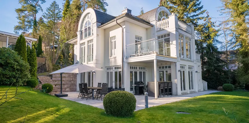 von Poll Immobilien GmbH