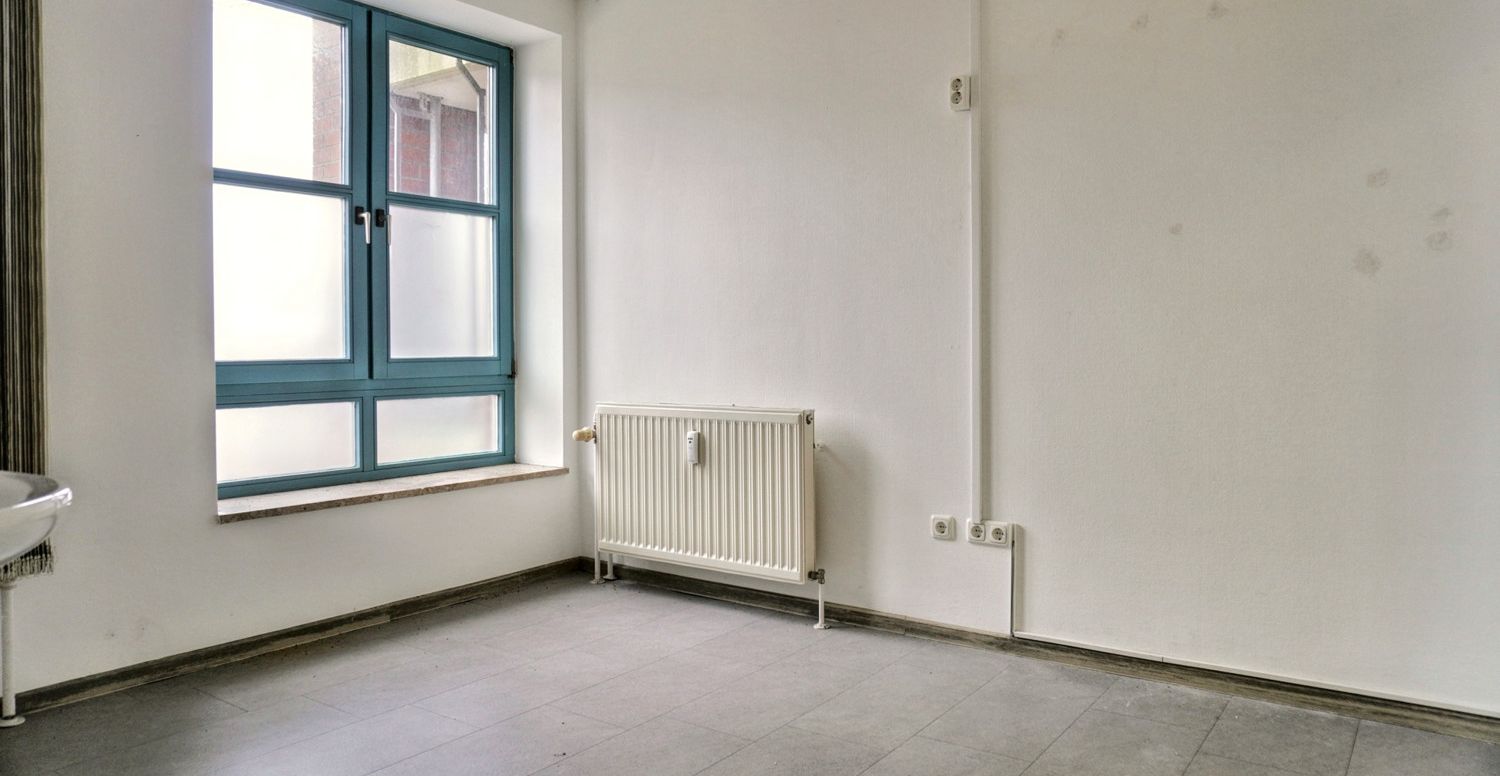 .Büro-Praxisraum