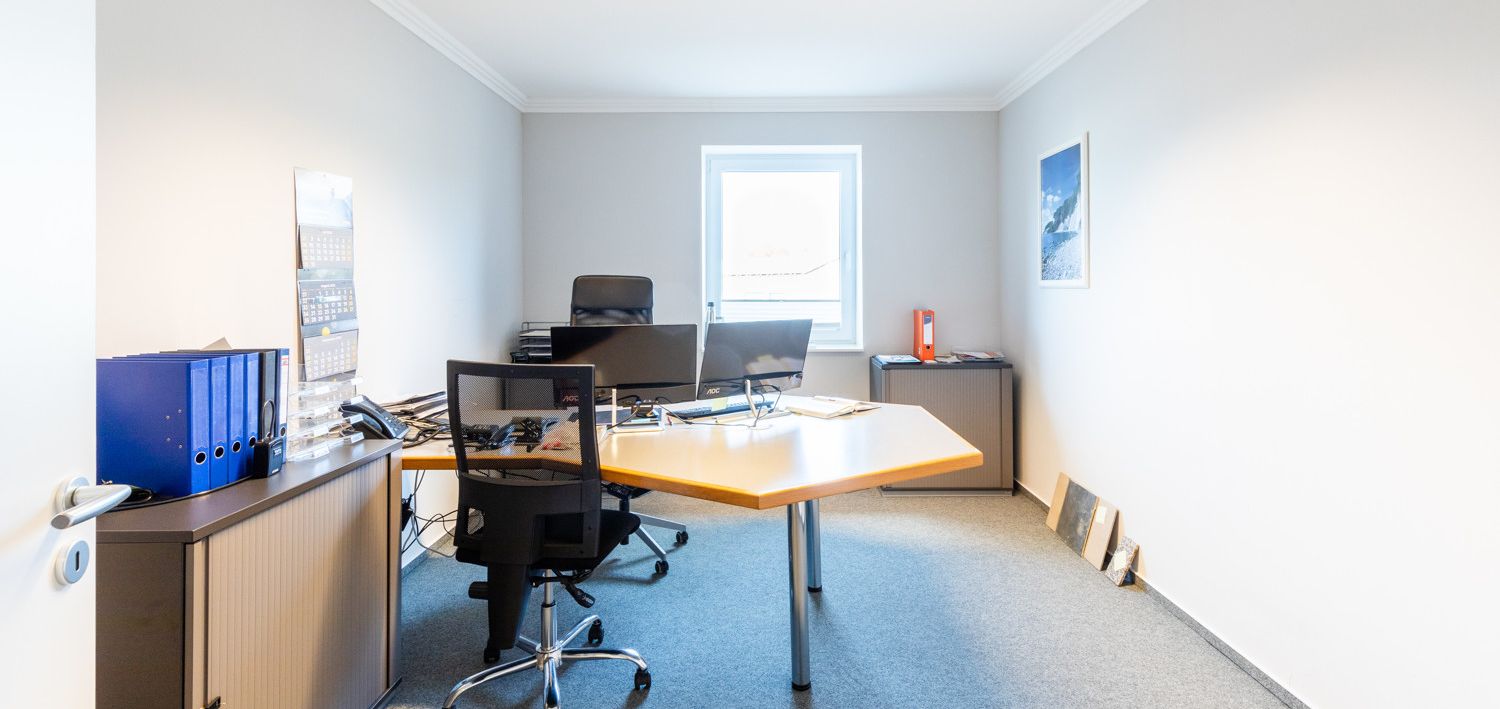 .Büro