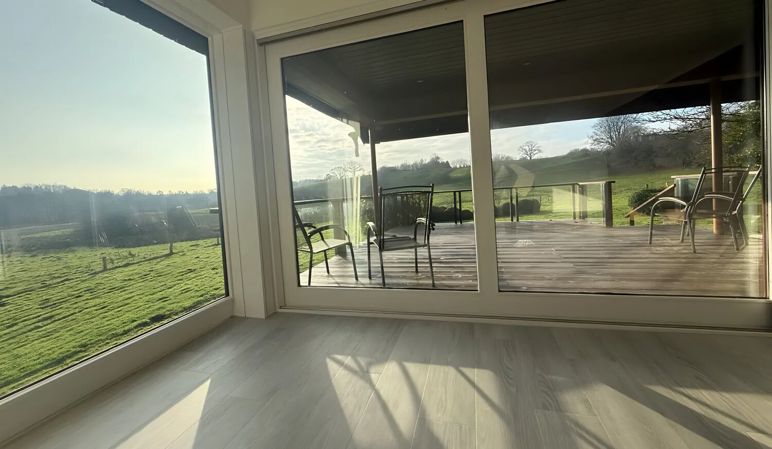 Wohnbereich mit Terrassenzugang