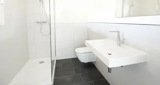 von_poll_real_estate_property_25053180_image_7