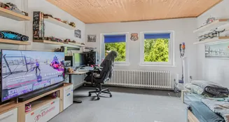 von_poll_real_estate_property_25053100_image_14