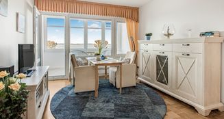 von_poll_real_estate_property_25053027.5_image_1