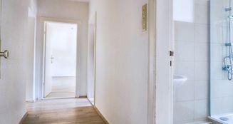 von_poll_real_estate_property_25471030_image_22