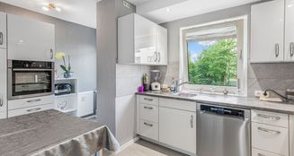 von_poll_real_estate_property_25053101_image_1