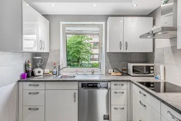 von Poll Immobilien GmbH