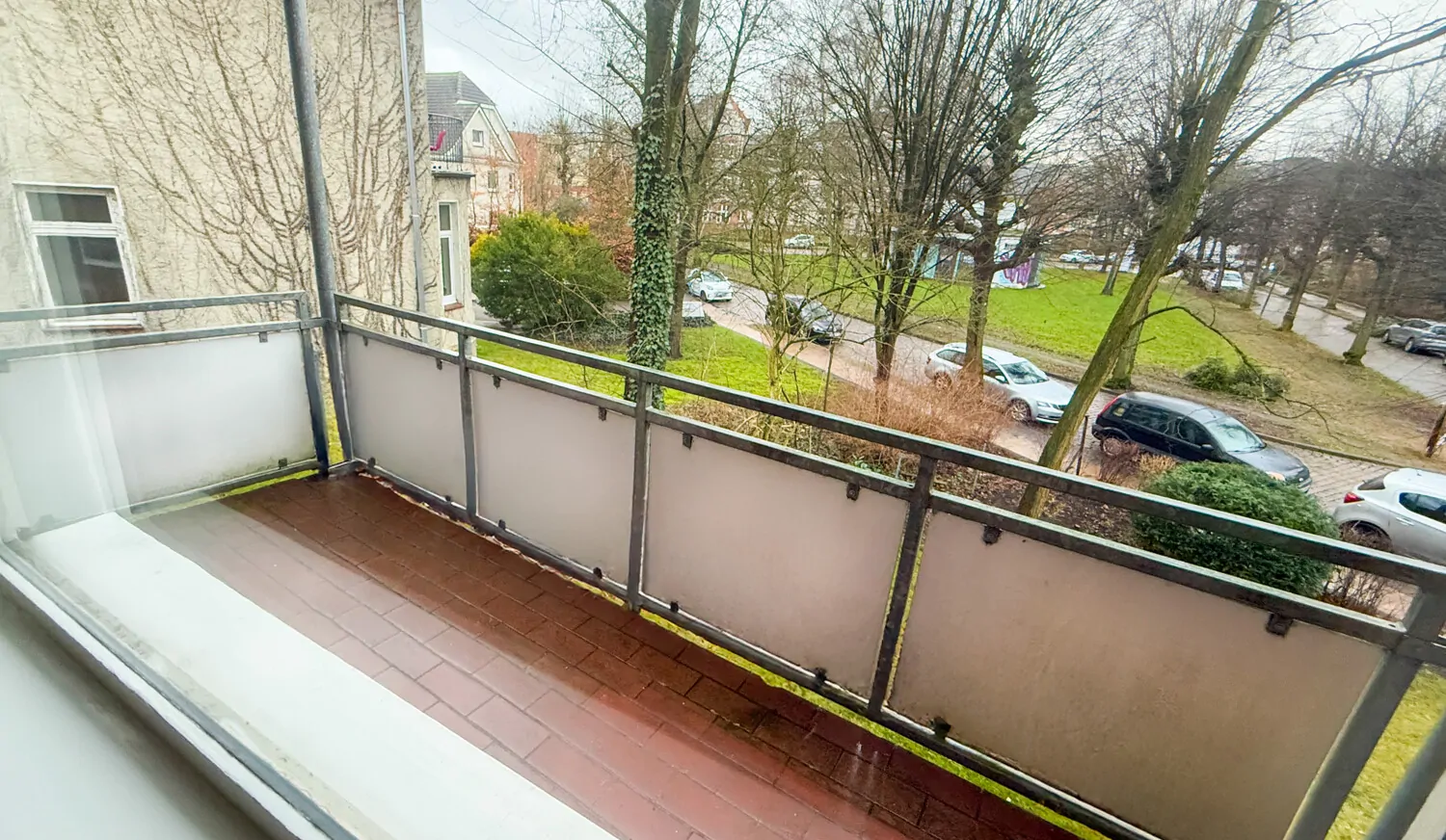 Eigener Süd/West Balkon