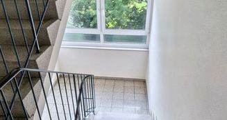 von_poll_real_estate_property_25053114_image_8