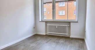 von_poll_real_estate_property_25053115_image_2