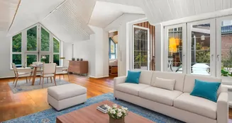 von_poll_real_estate_property_24471165.50_image_1