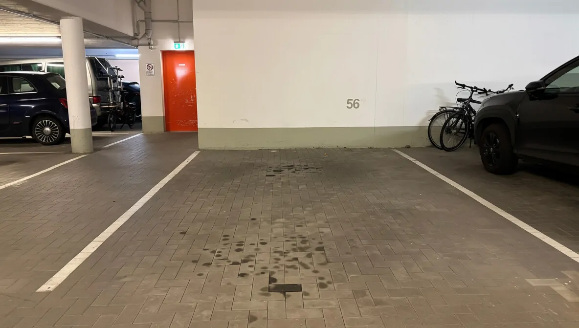 Tiefgaragenstellplatz