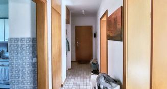 von_poll_real_estate_property_25053124_image_1