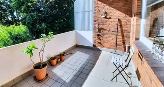 von_poll_real_estate_property_25053124_image_0