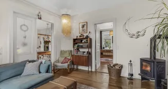 von_poll_real_estate_property_25053175_image_11