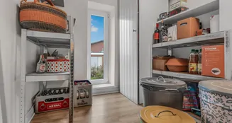 von_poll_real_estate_property_25053175_image_9