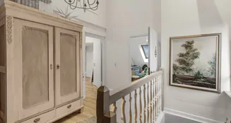 von_poll_real_estate_property_25053175_image_2