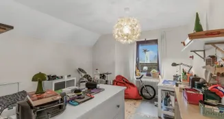 von_poll_real_estate_property_25053175_image_5