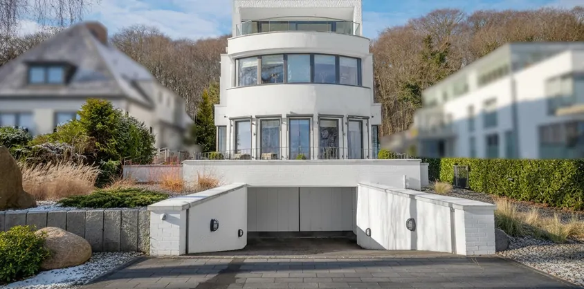 von Poll Immobilien GmbH