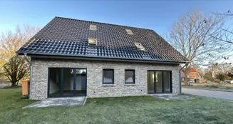 von_poll_real_estate_property_25053048.2_image_0