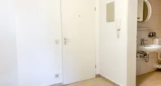 von_poll_real_estate_property_25053166_image_3