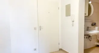 von_poll_real_estate_property_25053166_image_3