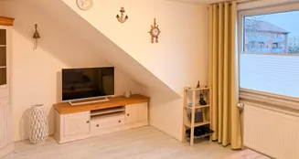 von_poll_real_estate_property_25053158_image_3