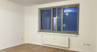 von_poll_real_estate_property_26053002_image_0