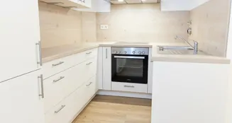 von_poll_real_estate_property_26053002_image_10