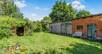 von_poll_real_estate_property_25053075.20_image_1